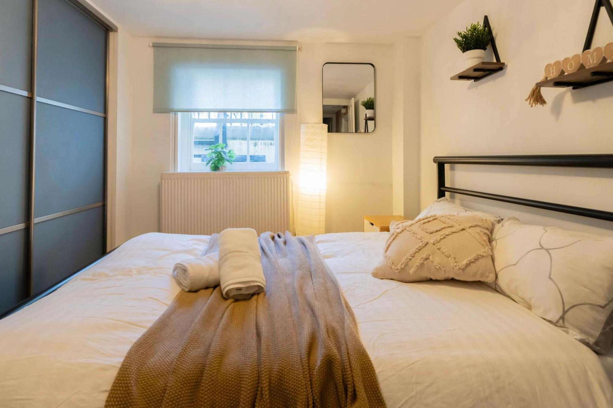 Gorgeous 2Bed House In New Road Διαμέρισμα Λονδίνο Εξωτερικό φωτογραφία