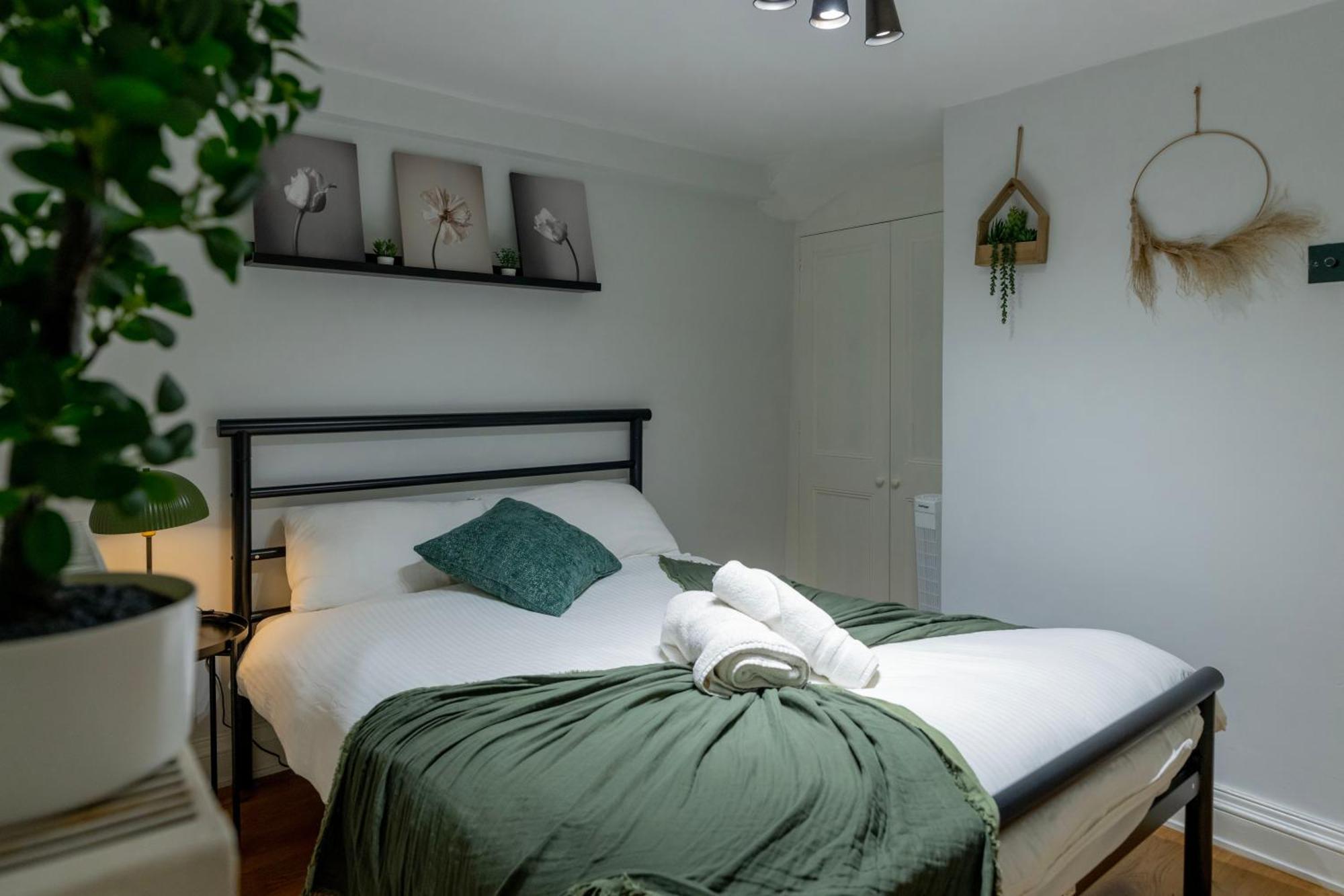 Gorgeous 2Bed House In New Road Διαμέρισμα Λονδίνο Εξωτερικό φωτογραφία