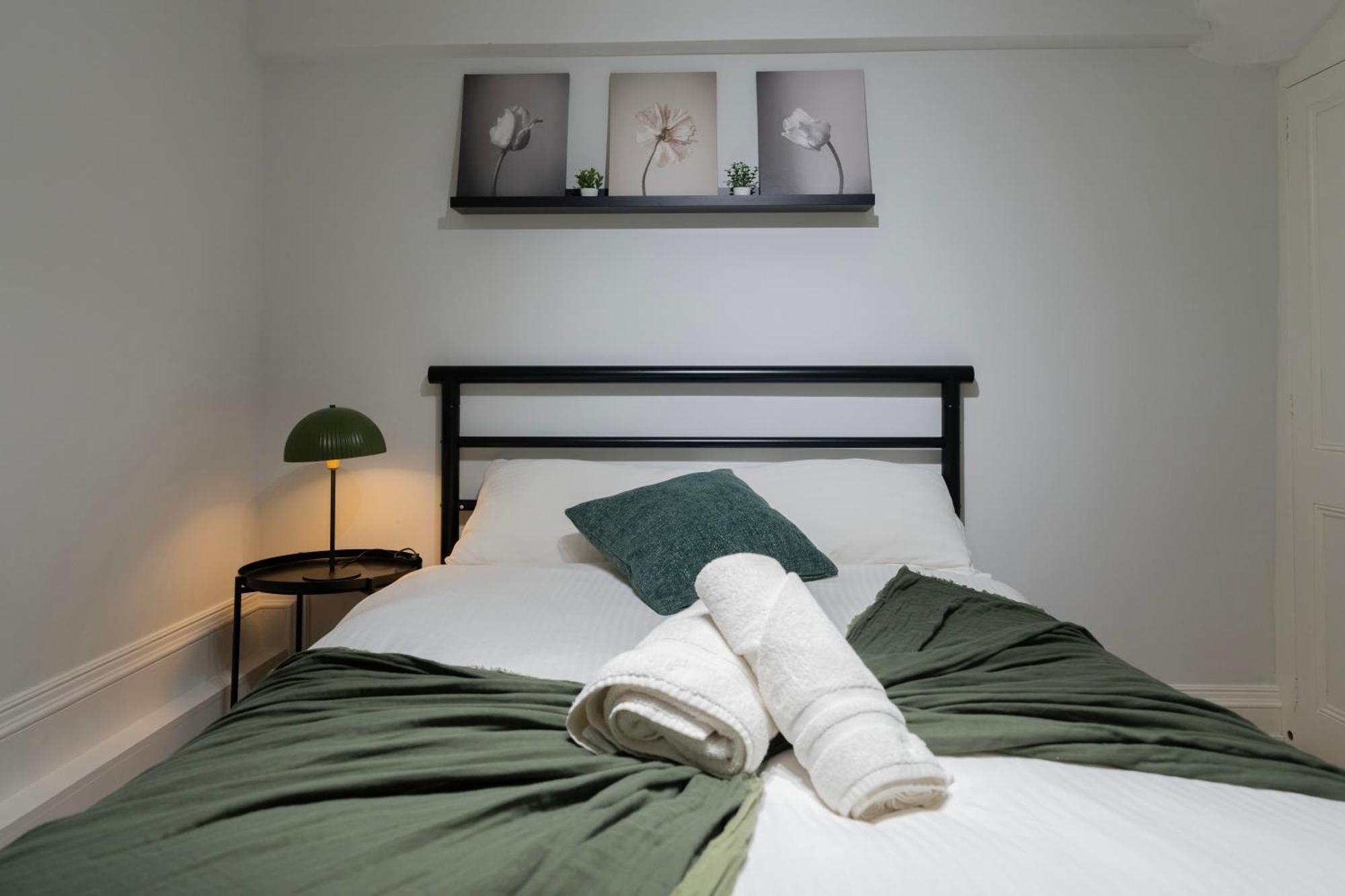 Gorgeous 2Bed House In New Road Διαμέρισμα Λονδίνο Εξωτερικό φωτογραφία